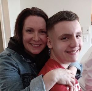 Meet your Posher, Caroline